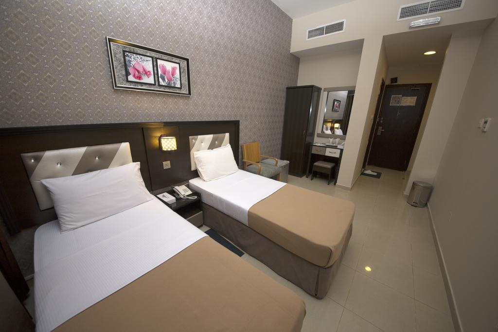 Prime Hotel Дубай Екстериор снимка