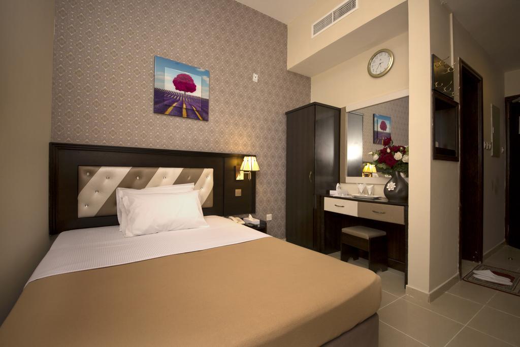 Prime Hotel Дубай Екстериор снимка