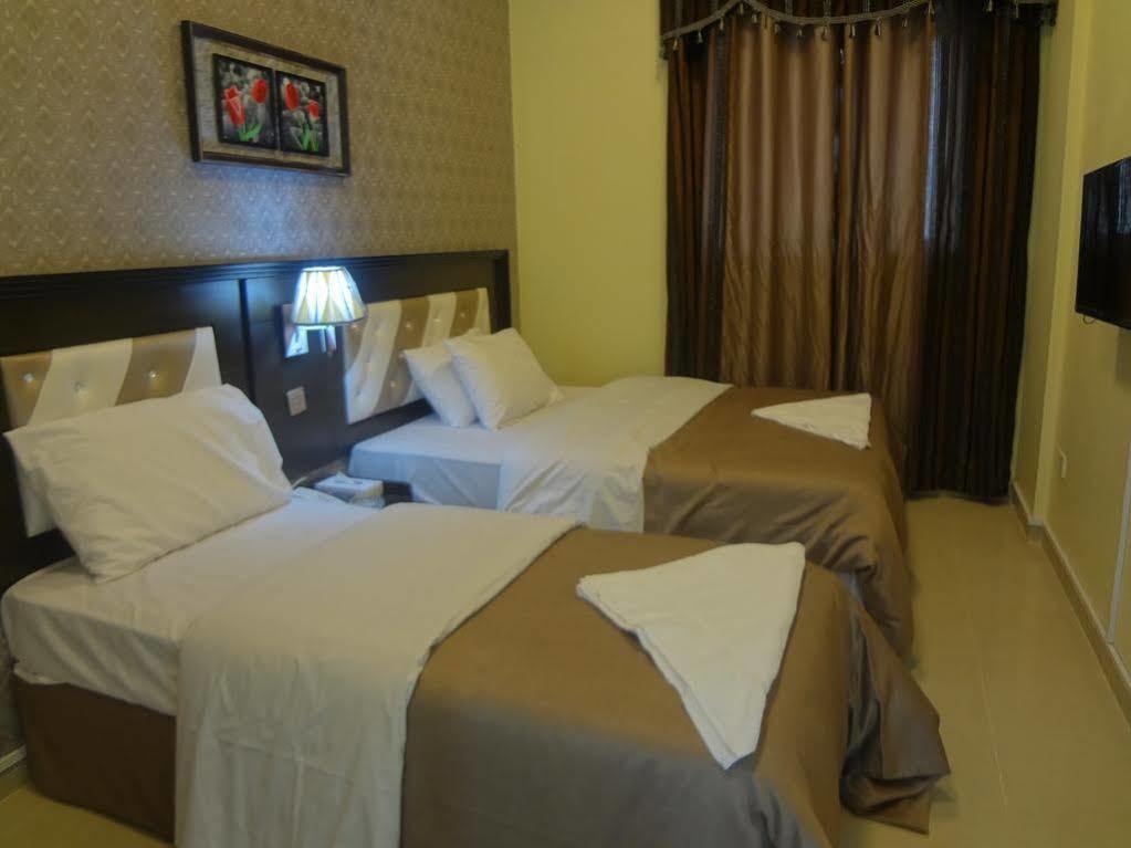 Prime Hotel Дубай Екстериор снимка